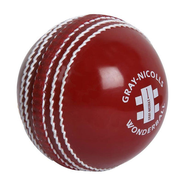 Gray Nicolls Club Wonderball Junior