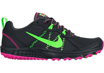 NIKE WMNS WILD TRAIL