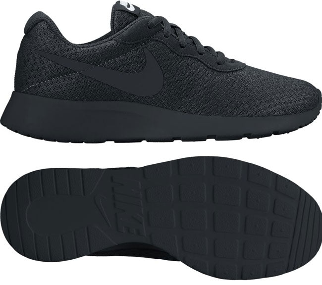 Nike tanjun hotsell womens all black